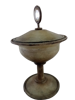 Imagen de Contenedor Antiguo De Metal Con Tapa Decorativa – Estilo Vintage